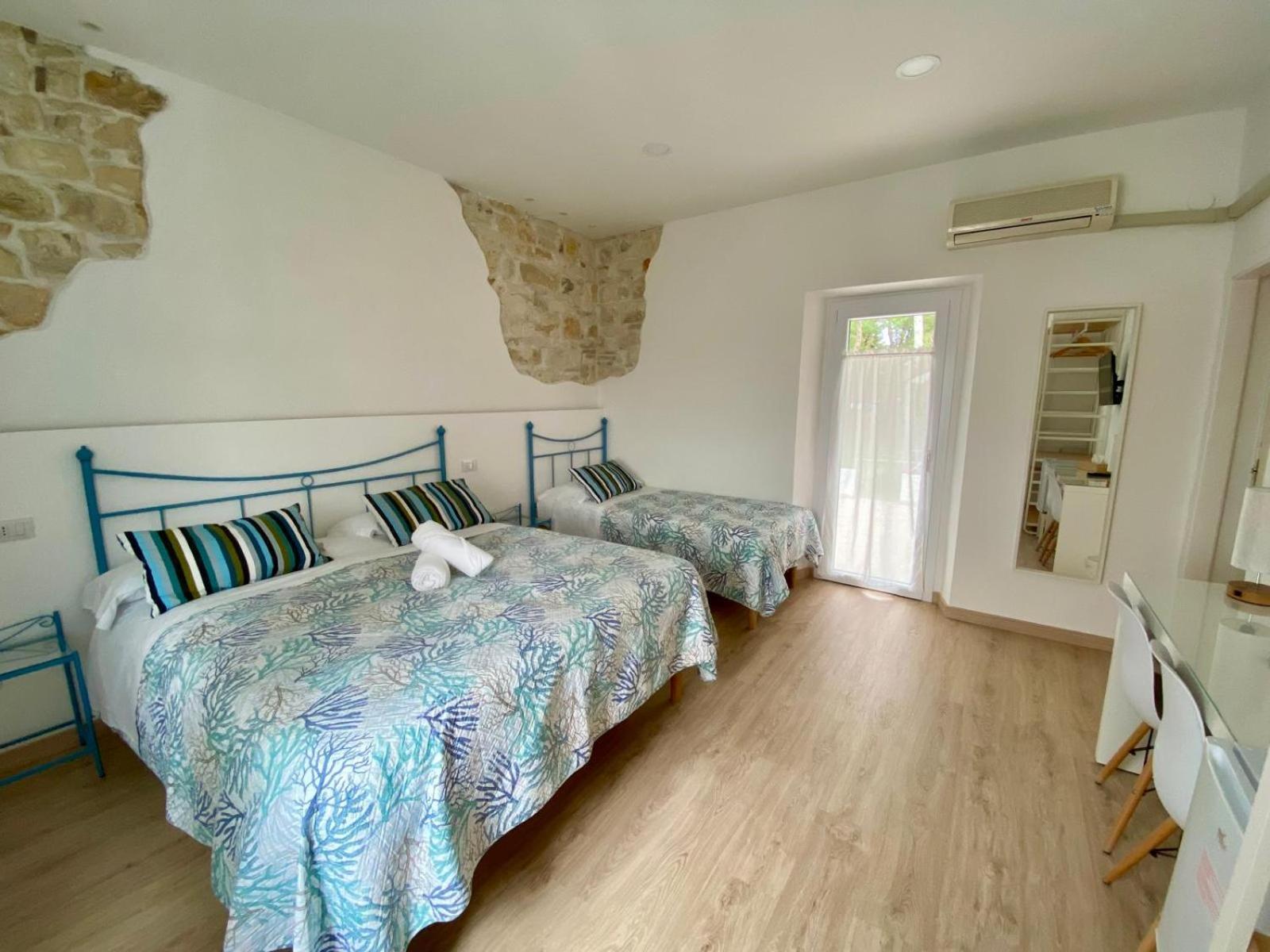 Zimmer Camere Sirolo Buitenkant foto