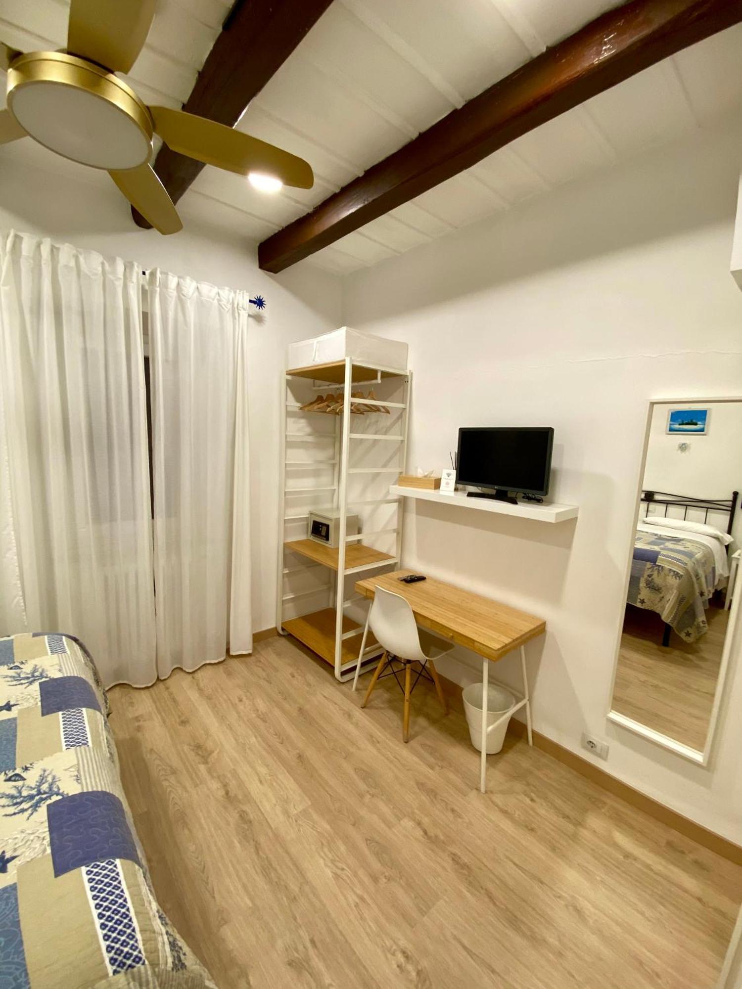 Zimmer Camere Sirolo Buitenkant foto