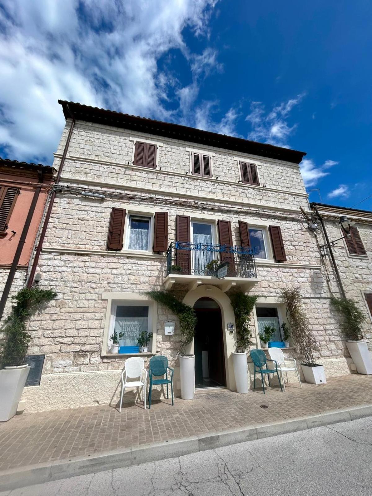 Zimmer Camere Sirolo Buitenkant foto